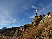55 E sono alla Madonna delle Cime del Corno Zuccone (1458 m)